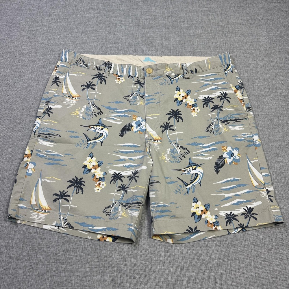 Tommy Bahama Bermuda Shorts Mens 38 Multicolor Floral Sailfish Sailboat Tencel